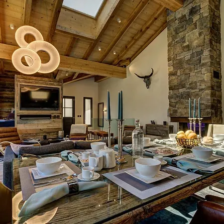 Chalet Peace And Love