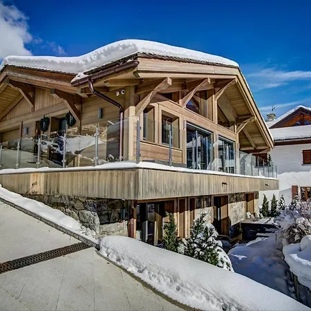 Peace And Love Chalet