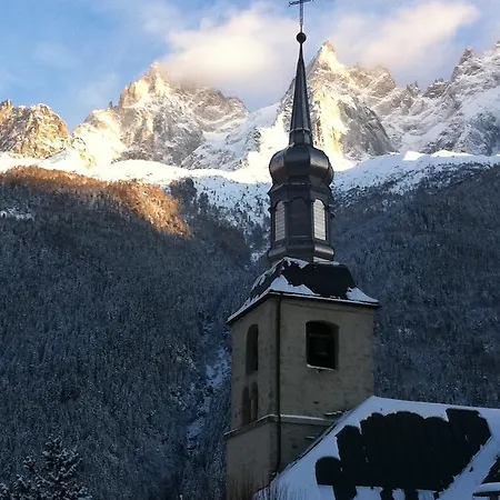 Chalet Peace And *