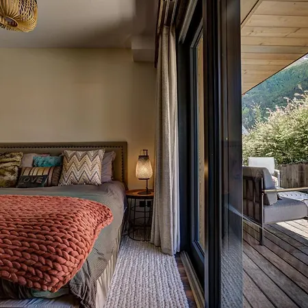 Peace And 木屋 霞慕尼