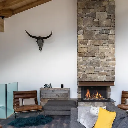 Peace And 木屋 霞慕尼